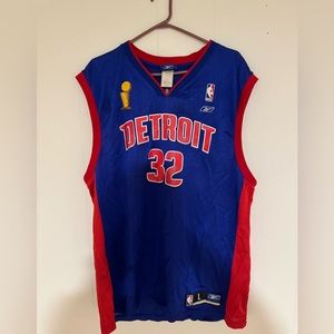 RIP HAMILTON PISTONS JERSEY L